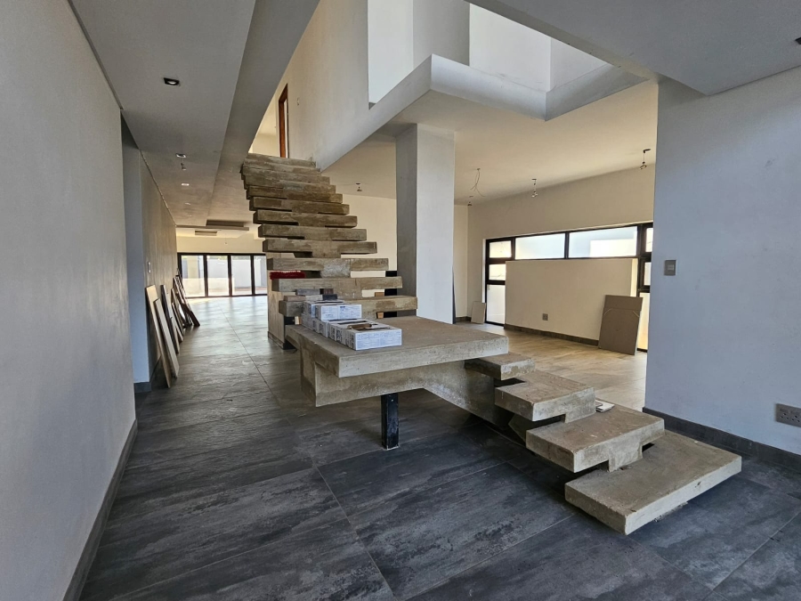 7 Bedroom Property for Sale in Melodie North West